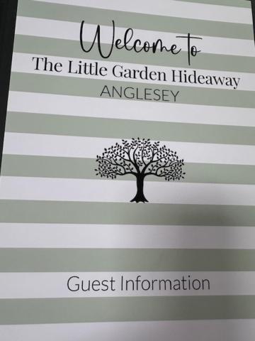 The Little Garden Hideaway With Stunning Sea Views And Garden Bed & Breakfast Holyhead Exterior foto