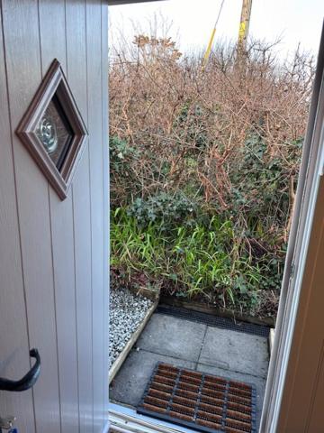 The Little Garden Hideaway With Stunning Sea Views And Garden Bed & Breakfast Holyhead Exterior foto